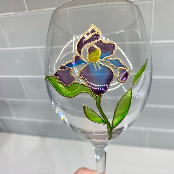 Hand Painted & Signed Purple Iris Fine Crystal Wine Glasses One Piece 9" - Picture 2 of 6